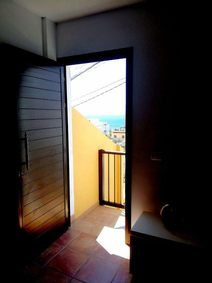 Апартаменти Apartamento La Caleta Isla De El Hierro Terrace With Incredible Views Екстер'єр фото